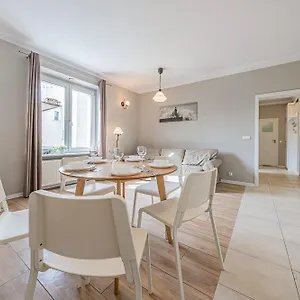  Apartament 17